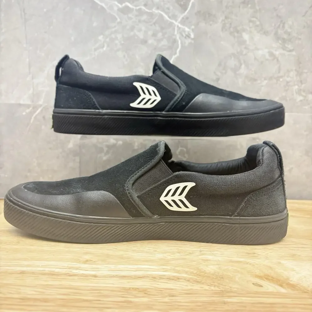 Cariuma slip skate